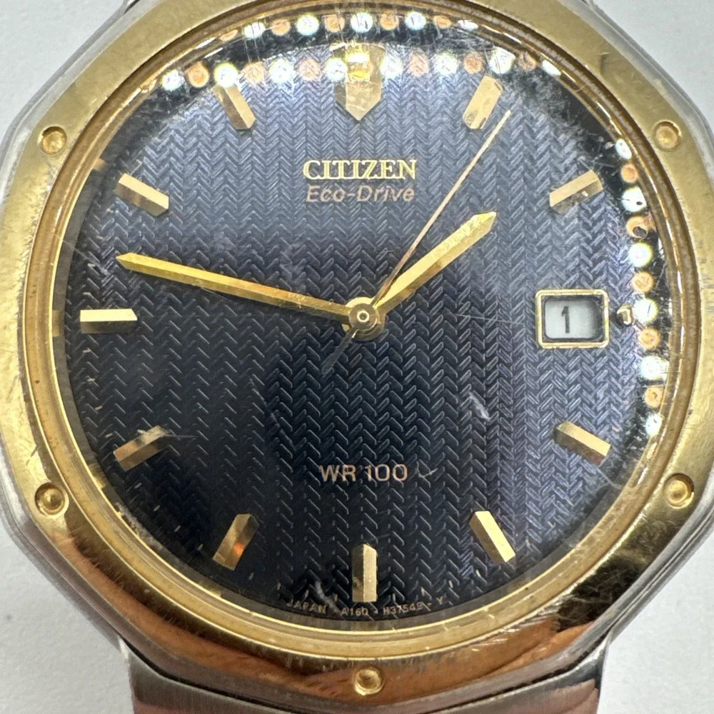Citizen Eco-Drive Titanium WR 100 Quartz Black Dial Men's Watch‎ Two Tone Works